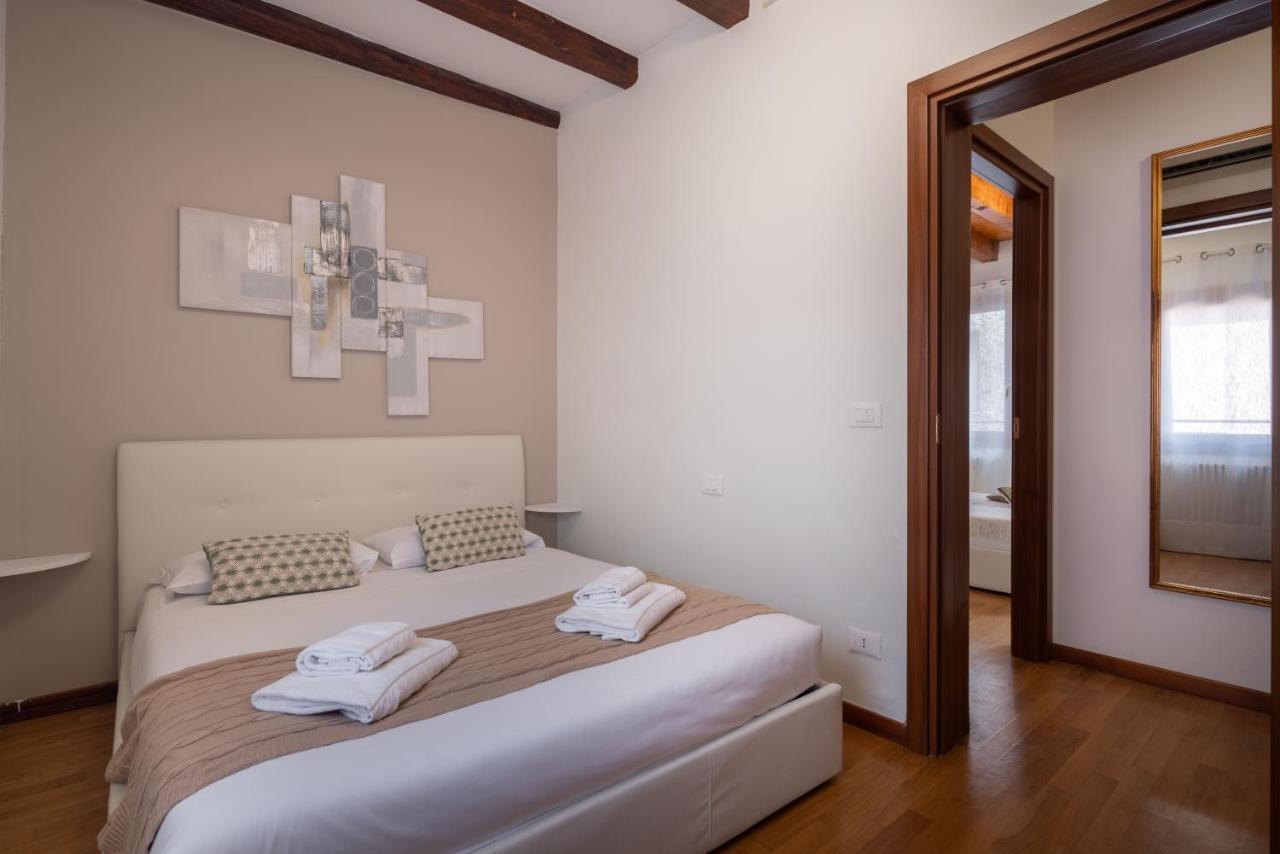 Design Palace Apartment By Wonderful Italy Venecia Exterior foto
