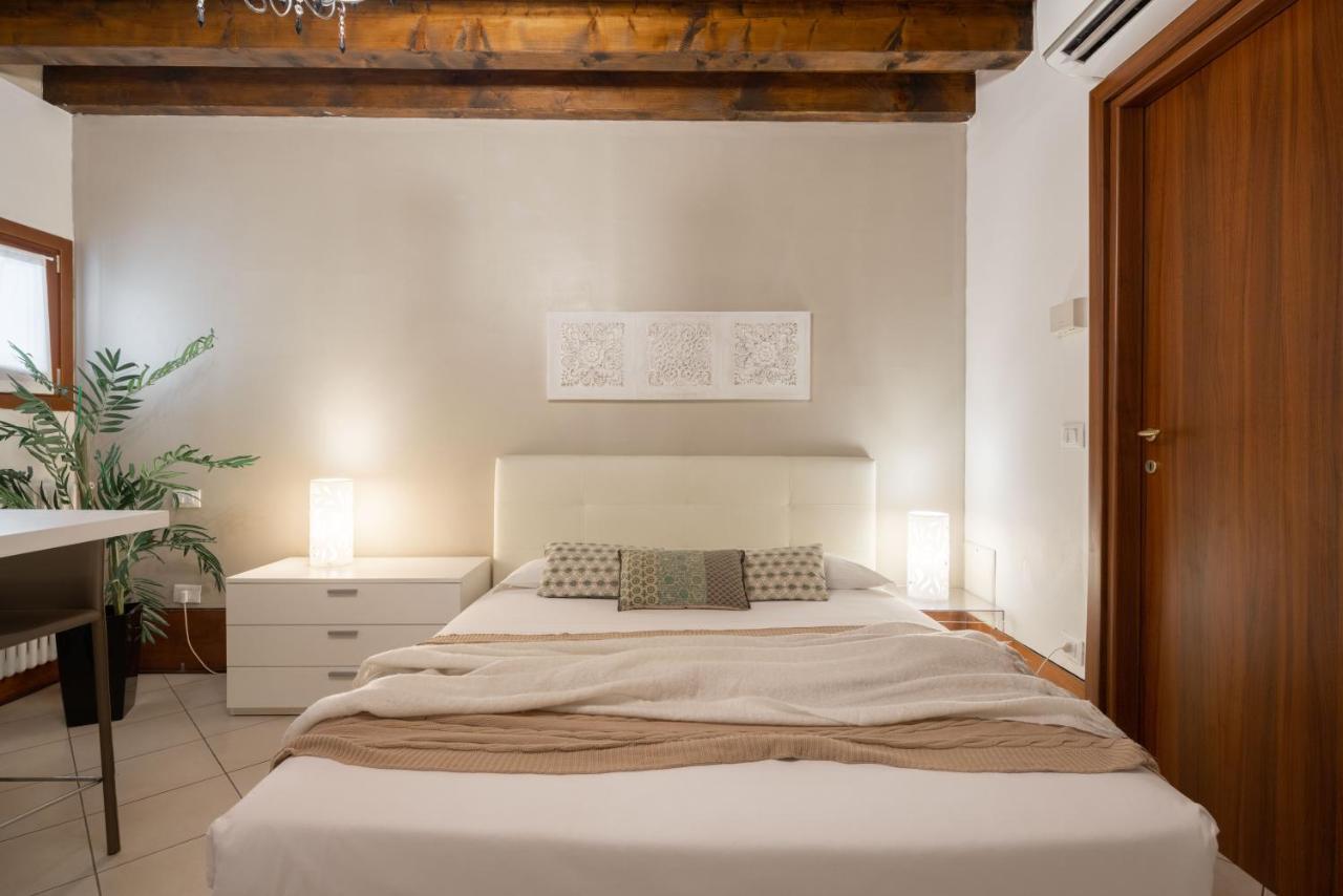 Design Palace Apartment By Wonderful Italy Venecia Exterior foto
