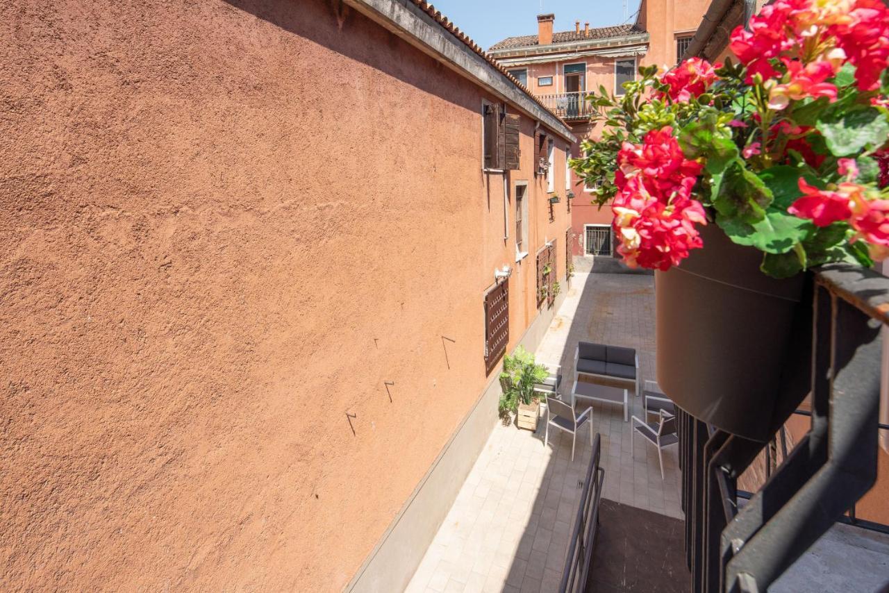 Design Palace Apartment By Wonderful Italy Venecia Exterior foto